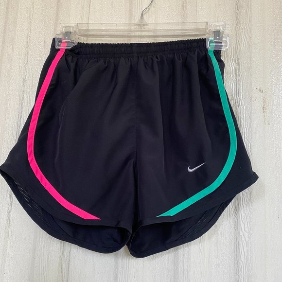 Nike dri fit running shorts women's size XS black